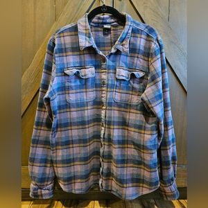 Patagonia Women's Long-Sleeved Organic Cotton Midweight Fjord Flannel Shirt